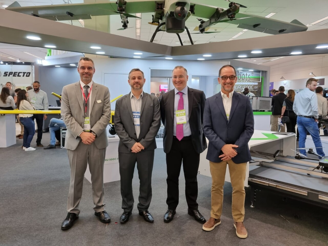 Simtech participa da DRONEShow 2022 ao lado de MBDA e XMobots - SIMTECH